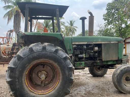 Tractor John Deere 4440